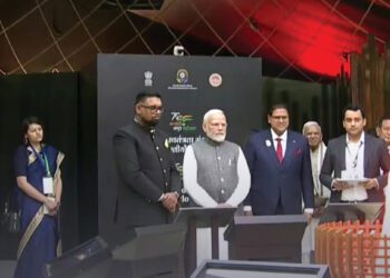 Prime Minister Narendra Modi inaugurating an exhibition at the 17th Pravasi Bharatiya Divas convention, in Indore