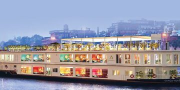 PM modi launches mv ganga vilas, world’s longest luxury river cruise