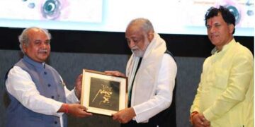 Padma Bhushan awardee Daaji honoured by Agriculture Ministry