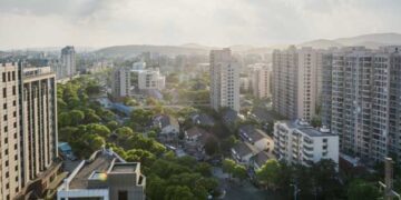 Unsold housing stock declines