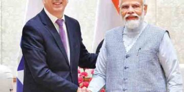 PM discusses bilateral coop with Israeli Foreign Minister