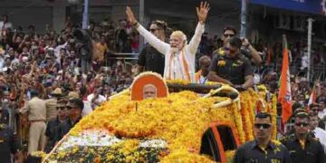 Modi’s roadshow ends at Trinity Circle