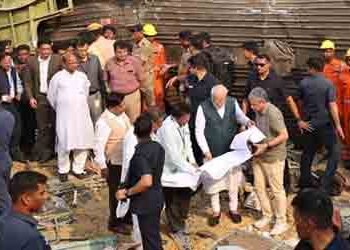 PM Modi visits survivors at Balasore Hospital