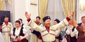 Pomp & gaiety at Russian National Day