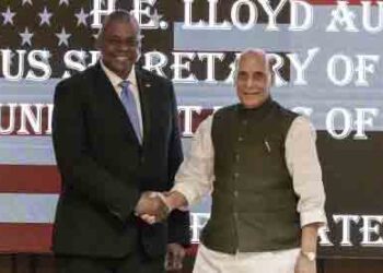 Rajnath holds talks with US Defence