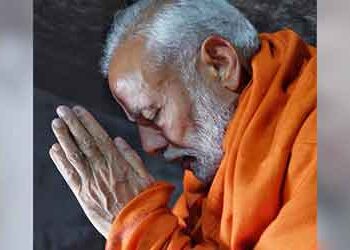PM Modi offers prayers at Brahma temple in Pushkar