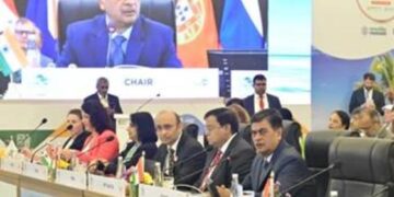 India will achieve more than its target of generating 500 GW renewable energy by 2030, RK Singh