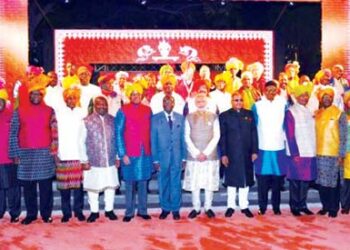 PM Modi with leaders gathered at the 3rd India-Africa Forum Summit