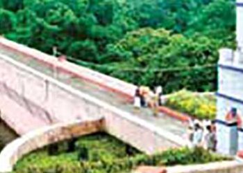 Kerala moves SC for dam