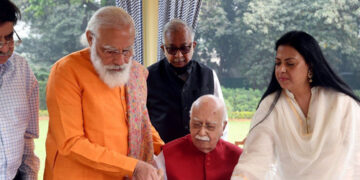 Bharat Ratna for LK Advani