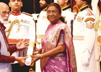 Eminent-scientists-honoured