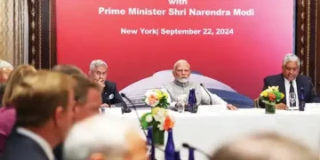Modi woos tech giants