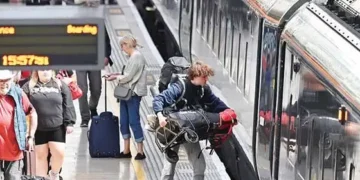 Train drivers halt stir