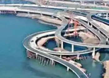 Now Mumbaikars will be able to go directly to Bandra from South Mumbai via Coastal Road.