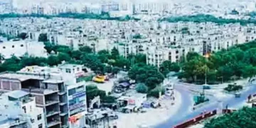 Firozabad-Rae Bareli tops, Delhi slipped from 9th to 11th place, Surat no. 1