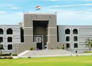 Inspector who kicked lawyer fined Rs 3 lakh