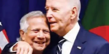 Will Mohammad Yunus be able to save the country by 'falling' on Biden?