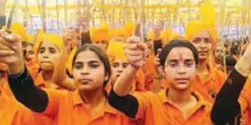 2100 girls took Katar Diksha in Durga Shakti Akhara.