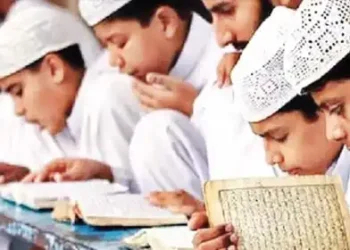 Mantras will be taught in madrassas