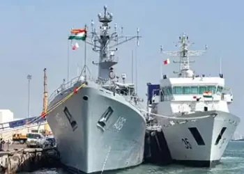 Indian Navy’s training squadrons reach Bahrain, UAE