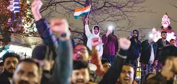 Solidarity rally against attacks on temples