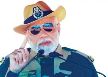 PM celebrates Diwali with soldiers in Kutch