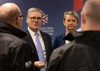 PM: People-smuggling similar to terrorism