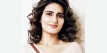 Dangal girl Fatima Sana Shaikh suffering from epilepsy