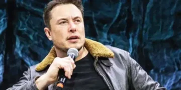 Musk votes for India
