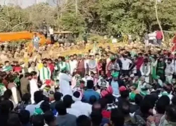Delhi-Noida traffic