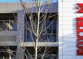 Murdoch to sell Foxtel to DAZN