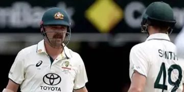 Head, Smith put Australia in command against India