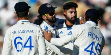 Siraj, Bumrah take four each after Head's 140 as Australia lead by 157