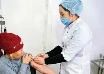 Take respiratory vaccines to prevent winter illnesses