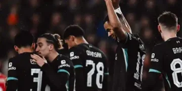 Liverpool, Barcelona finish league stage in top 2 of Champions League