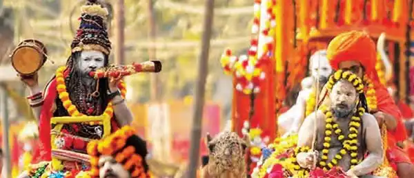 महाकुंभ का शुभारंभ : डेढ़ करोड़ श्रद्धालुओं ने किया संगम स्नान