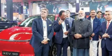12 percent growth in India's automotive industry, future is golden: Modi
