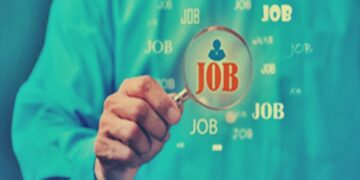 Companies’ intent to hire freshers rise to 74 pc in India, IT sector rebounds