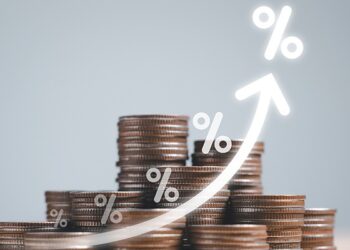 NRI accounts clock 43 per cent jump in funds to $13.33 billion in April-Dec