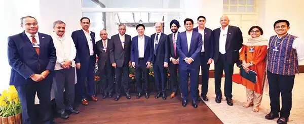 CII team visits SINGAPORE, meets PM and other leaders