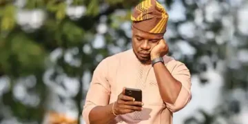 ABUJA: Nigerians are expressing outrage over a big jump in the price of mobile data charged by some of the country's major phone networks, reported BBC. MTN, the country’s largest operator, trebled the cost of one of its most popular weekly offers. Airtel has also increased its tariffs, said the BBC report. A price jump was expected as the telecom regulatory body had approved an increase, but in an announcement three weeks ago it said it had capped it at 50 per cent. The phone companies wanted to boost their revenue in order to cover rising costs. Nigerians have been living through a long cost-of-living crisis with inflation rates not seen for three decades. Any increase in prices adds to the struggle for many to make ends meet, added the BBC report. In response to customer complaints, MTN said on X that the price adjustment was necessary to serve subscribers better. "We apologise for any inconvenience caused,” the company added. Airtel is yet to comment. The BBC has contacted Airtel for more information on the changes. Many comments on social media called out the increase saying that it could cut off a lot of people at a time when the economy is in turmoil. One target for criticism has been the rise in MTN's 15GB weekly bundle from 2,000 naira ($1.33) to 6,000 naira ($3.99). "What sort of outrageous increase is that?... Just making sure the masses suffer more," one commenter on X said. "Triple the amount? The end time is near," another wrote. Subscribers are also complaining that MTN's 1GB bundle has more than doubled in price and Airtel has trebled the cost of a similar offer. People who use Globacom, the third largest network, say they have not been affected by increases. The Nigeria Communications Commission, which regulates the telecom companies, is yet to react to the price rises which in some cases appear to exceed the cap that it had recommended. Digital content creator Mubarak Uniquepikin told the BBC that the tariff hike could have a major impact for businesses that depend on being online.