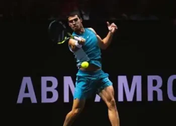 Rune, Alcaraz advance to second round in Rotterdam