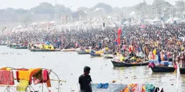 महाकुंभ में श्रद्धालुओं का महा रिकॉर्ड
