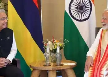 PM Modi meets Pravind Jugnauth, discusses strengthening bilateral ties
