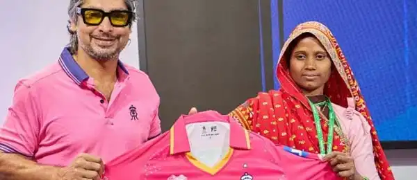 Rajasthan Royals launch Pink Promise jersey on International Women's Day