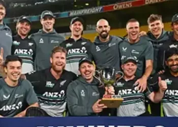 Seifert, Neesham power New Zealand to 4-1 series win over Pakistan