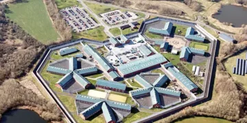 NHS trust to quit prison contract