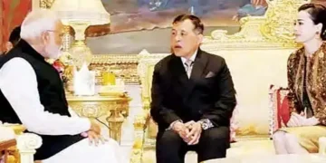 Modi meets King and Queen of Thailand