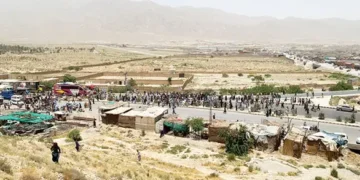 BLA blocks Quetta-Karachi highway