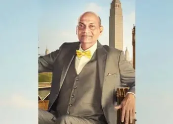 Retired engineer wins Dh 100-mn Emirates draw